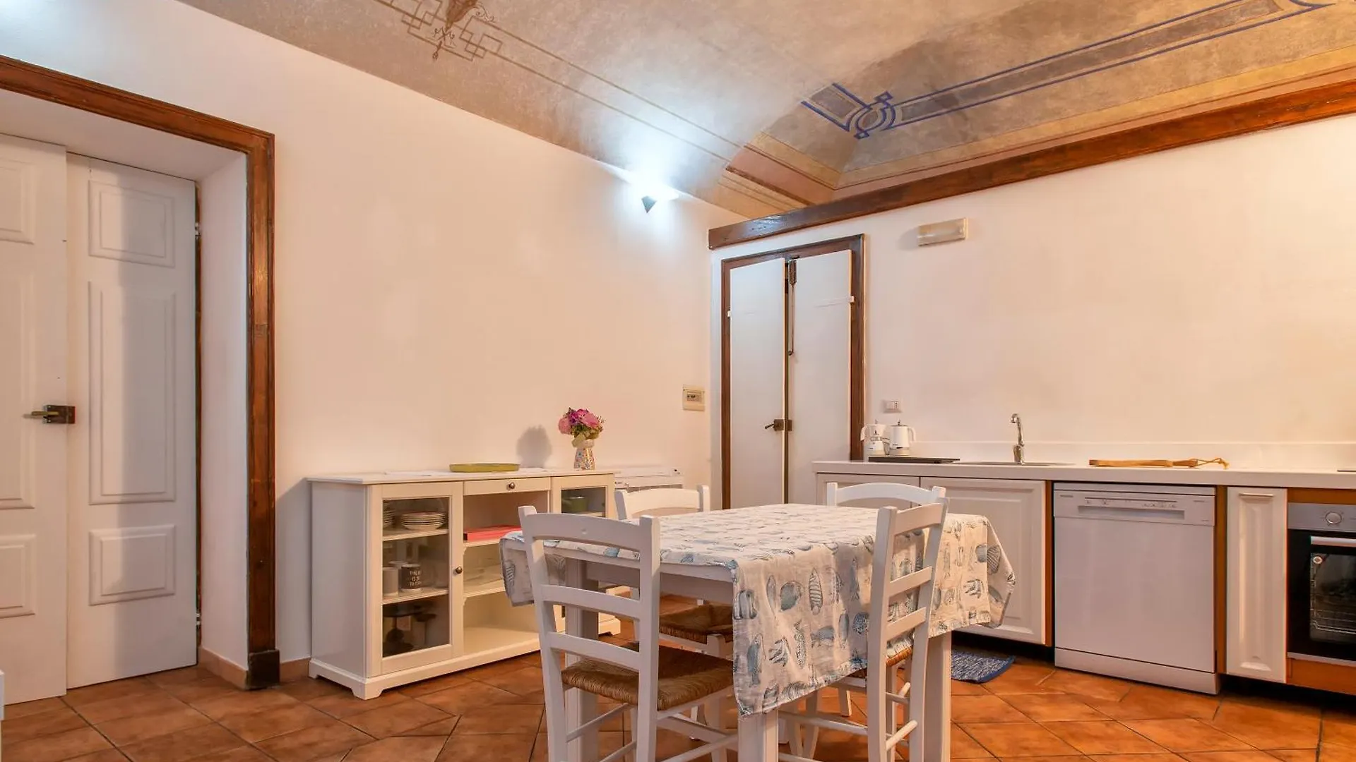 Carlo Alberto Apartment, Alghero Old Town, Near The Beach