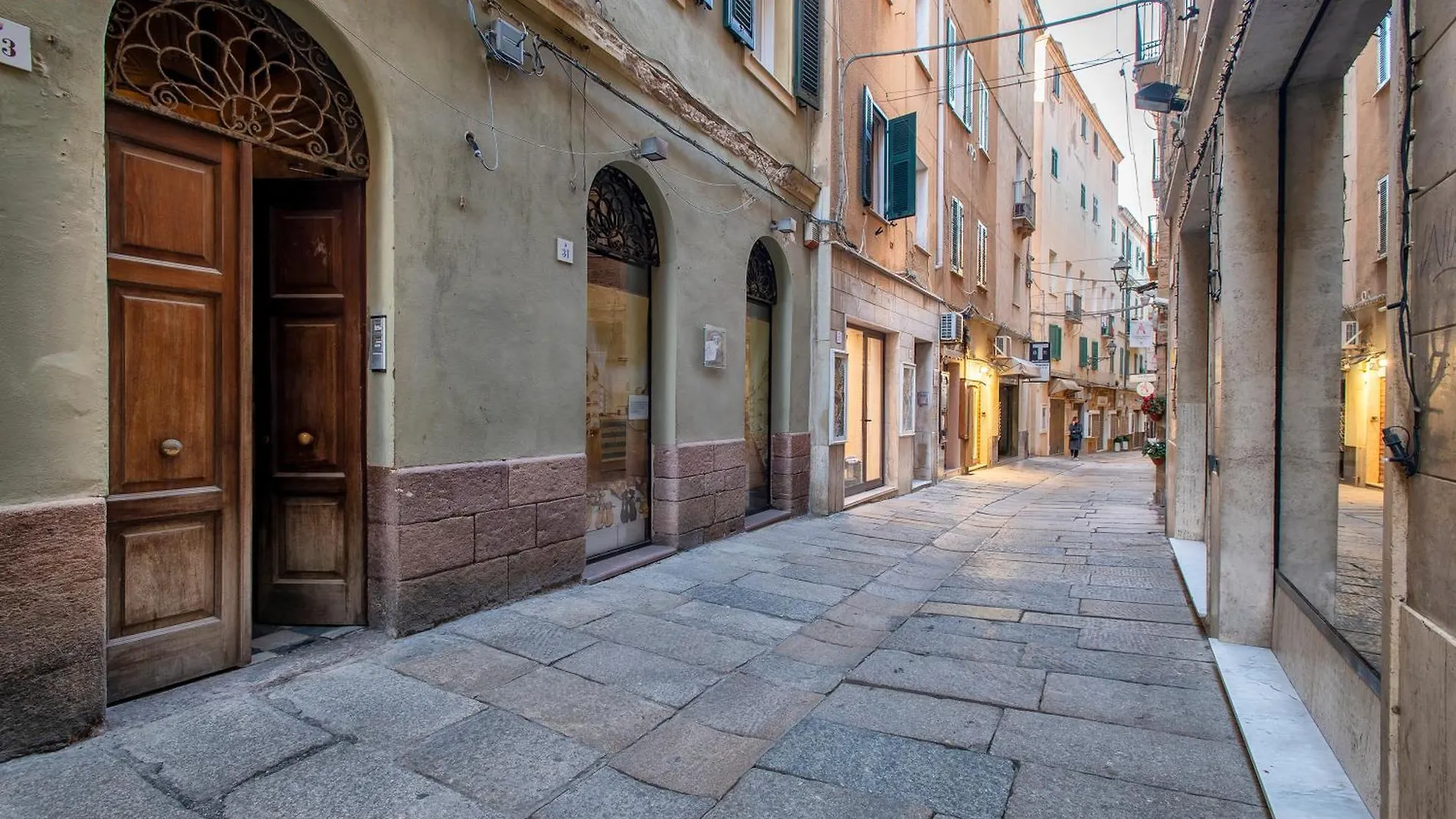 Carlo Alberto Apartment, Alghero Old Town, Near The Beach Appartamento