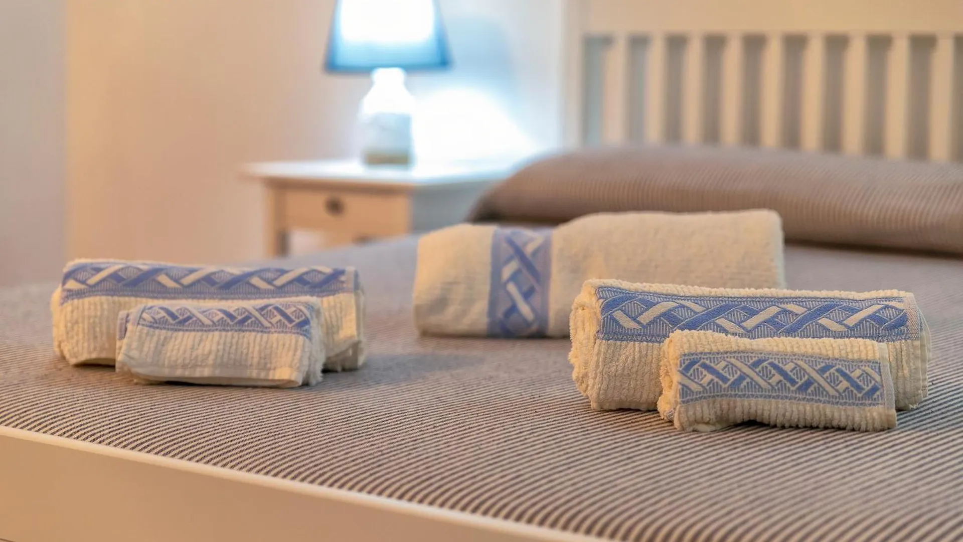 Apartment Carlo Alberto Apartment, Alghero Old Town, Near The Beach Italy