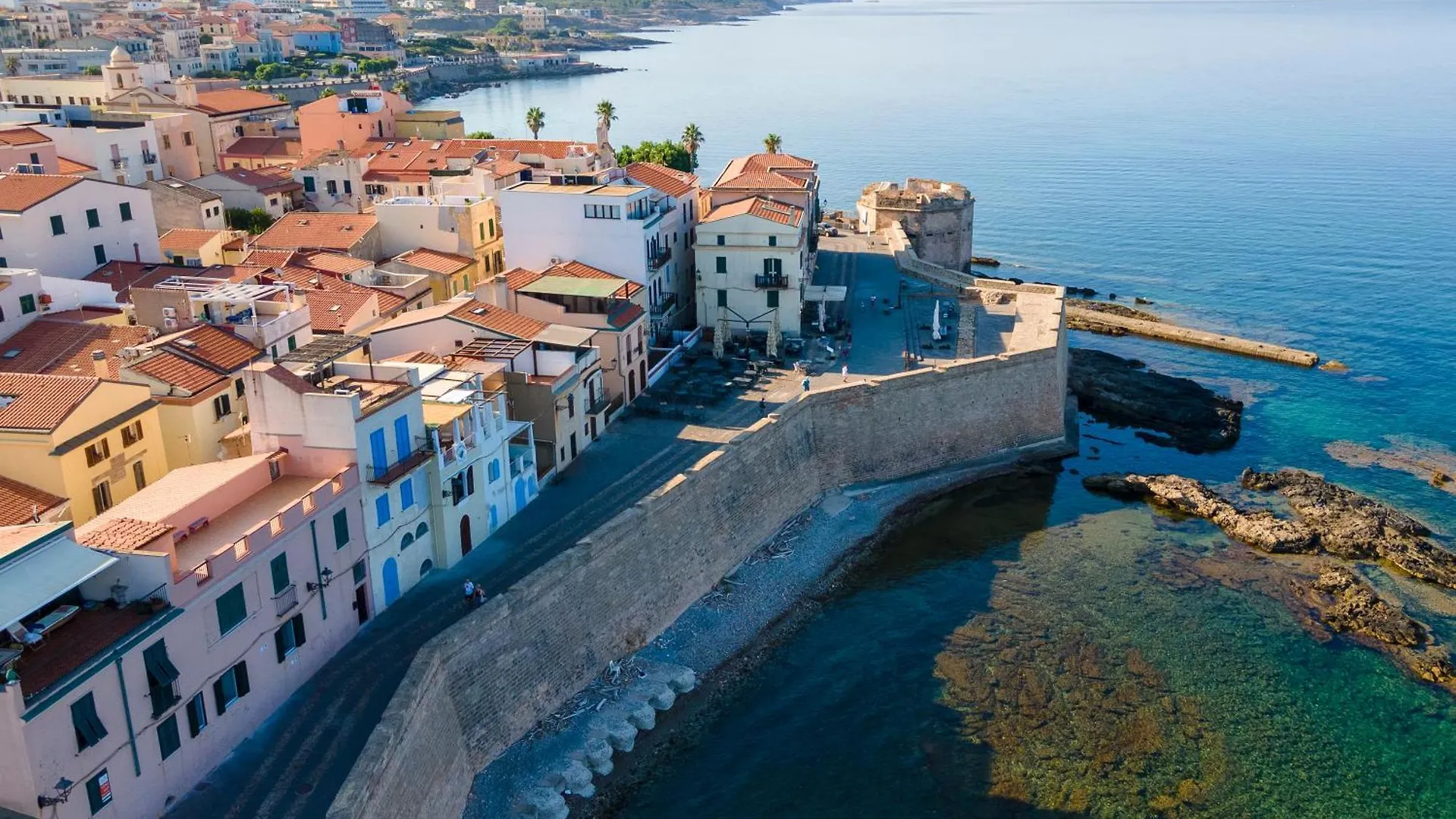 Carlo Alberto Apartment, Alghero Old Town, Near The Beach contacts