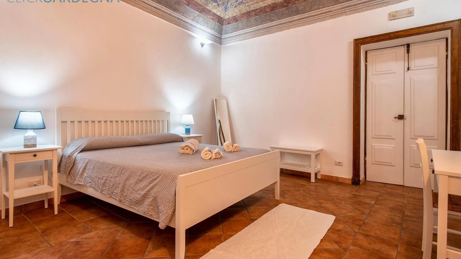 Carlo Alberto Apartment, Alghero Old Town, Near The Beach 0*,